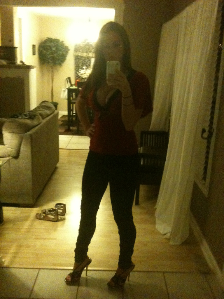 Amateur Brunette — 15